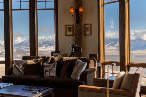 New Moon Lodge