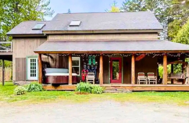 *NEW* Mt.Holly Haven GameRoom/Firepit/HotTub/Pets