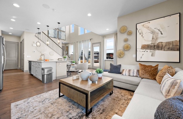 New! Near DEN Airport, Gaylord Event Center, Green Valley Ranch Golf Course