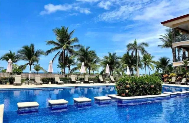 NEW OCEAN VIEW beachfront Casa Buona Vacanza
