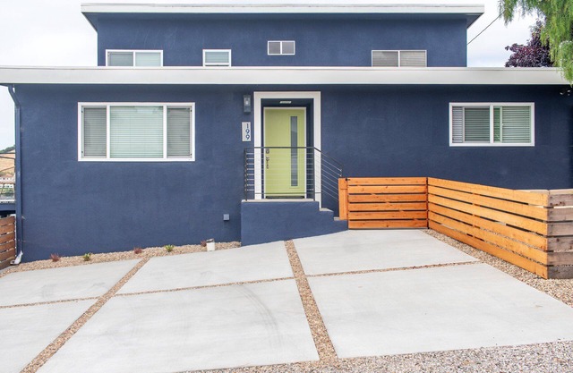 NEW! Ocean Paradise Awaits - 2 Bed/ 1 Bath - Walking Distance to the Pacific Ocean!