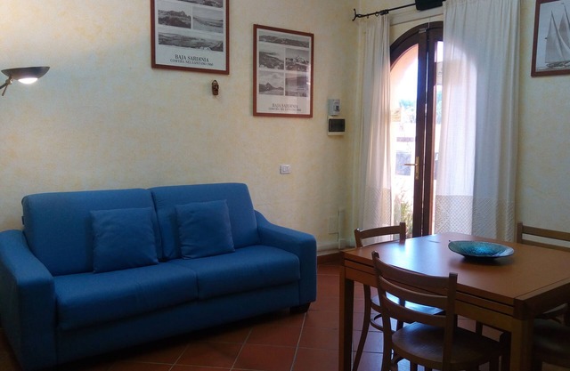 Neue Wohnung mit einem Schlafzimmer im Herzen von Baja Sardinia