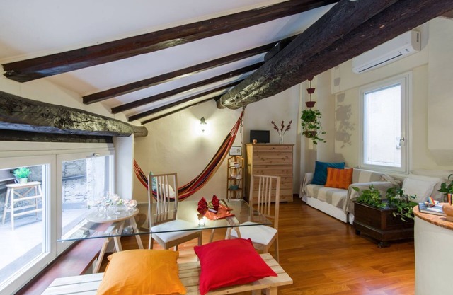 Neue Wohnung mit einem Schlafzimmer in der Nähe der Piazza Santo Stefano