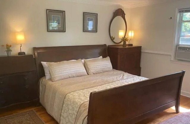 New Paltz entire home: King BR & Twin BR