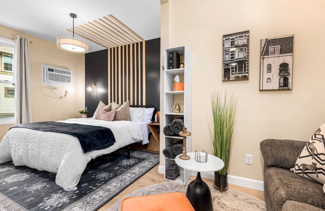 New! Private Studio near Downtown Mount Clemens