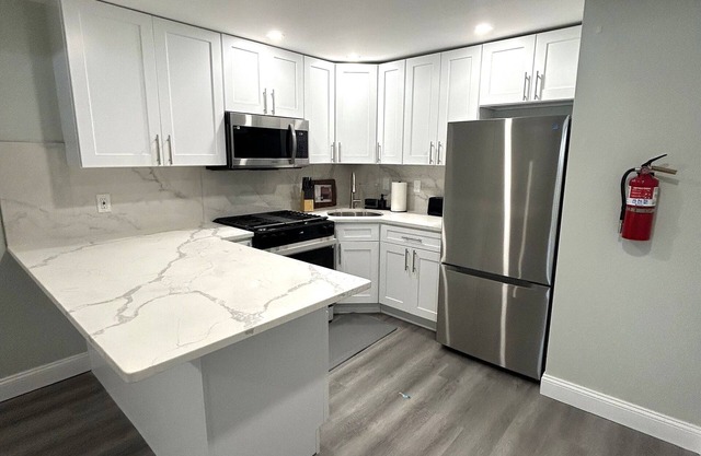 New re-Model New 2-bdroom Beach Block NorthEnd, King bed