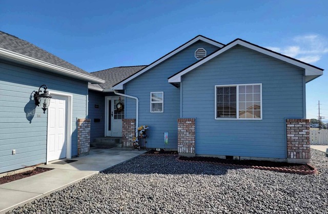 New remodel and great location!