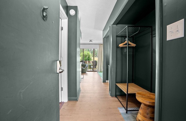 NEW reno! Walk to Pinehurst CC, The Cradle and enjoy the indoor putting green!