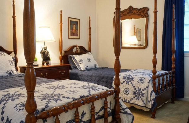 NEW! Retro Retreat - Historic District Downtown Brandon