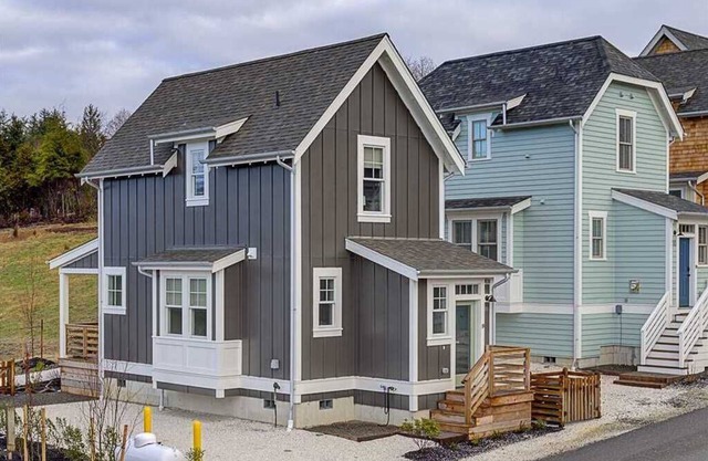 *NEW* Seabrook's Ocean Eyrie: Dog Friendly, Charging Station!