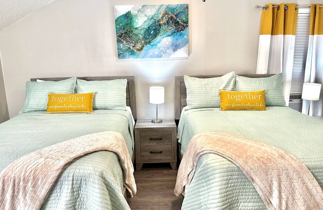 NEW! Spacious, Cozy, & Quiet Home Sleep 6