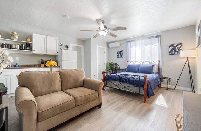 NEW Studio in Citrus Heights w/ Parking!