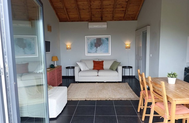 New Studio with views for S. Jorge Island
