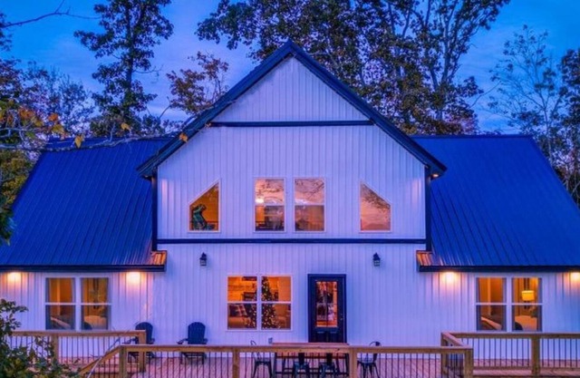 "New! Stunning Nolin Lake Luxury Cabin! Hot Tub, Game Room, Fire Pit & More!"