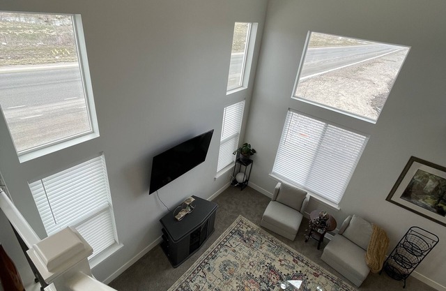 NEW Stylish Entire House with Mountain View in the heart of Lehi Utah