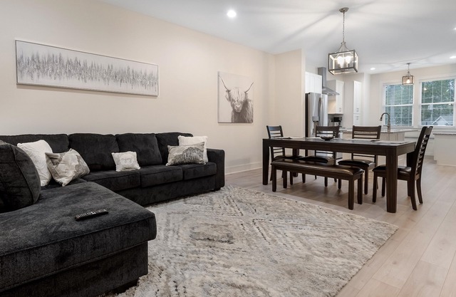 New Stylish Home for Your Family-Starfish