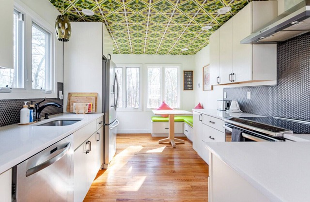 NEW: Sunny Family Cabin Near The Best Hiking Trails