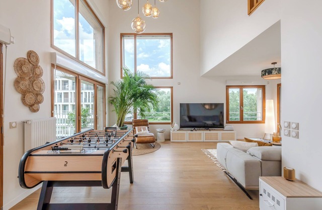 NEW - Superb Penthouse 10 minutes from Disneyland Paris ideal for families