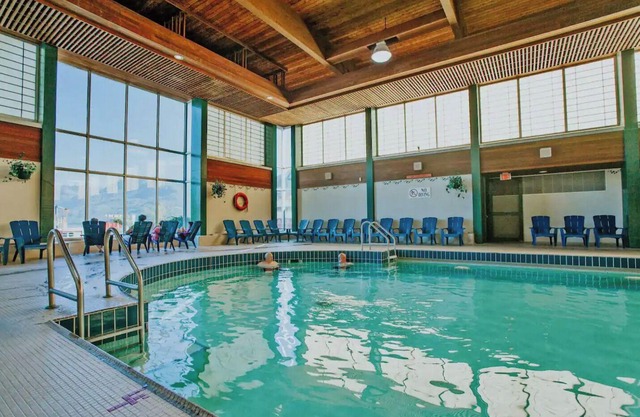 New Sweeping Lake Views 1BR + Den
