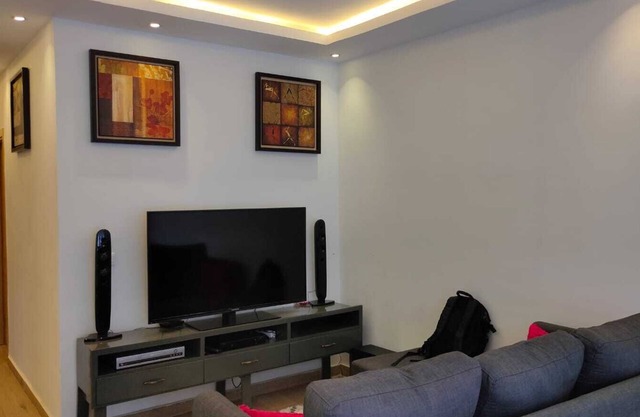 New, tastefully decorated apartment
