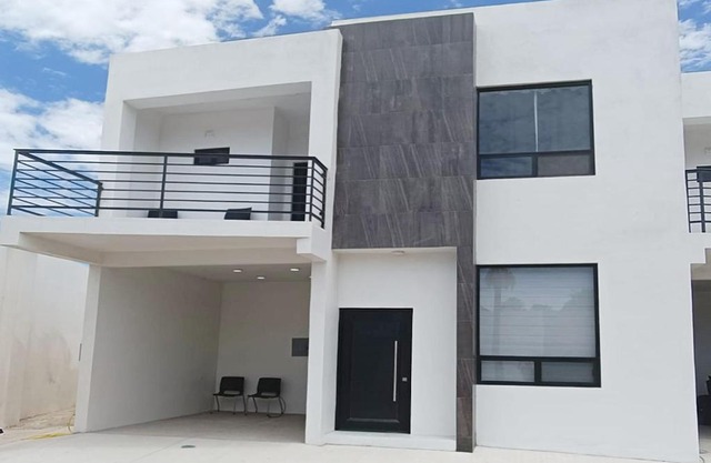 New Town Condo Casamar 1 near the beach.