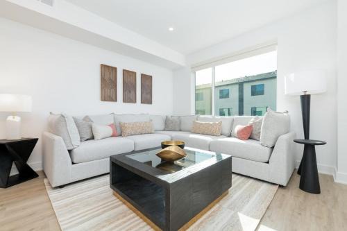 NEW Townhome-River Trail-Las Colonias-Dtown GJ!