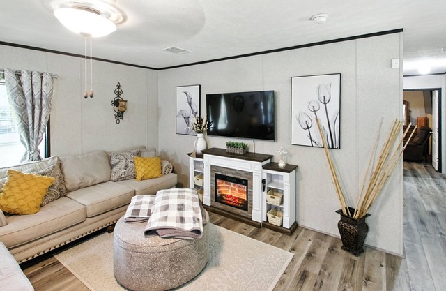 NEW! Tranquil Country Retreat Surrounded by Nature