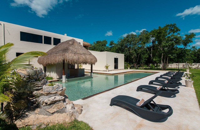 NEW! ULTRA PRIVATE Villa w/ Private Pool, Concierge Service