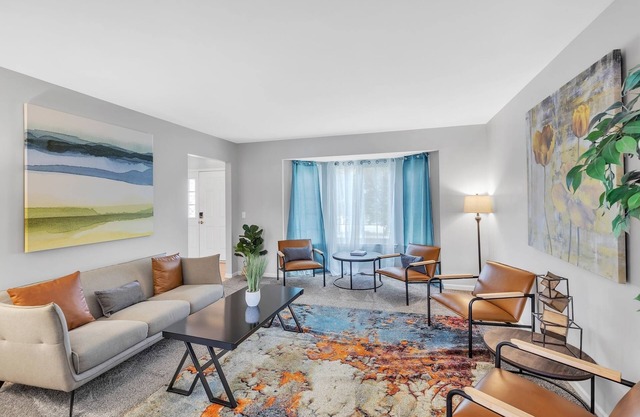 NEW! Victors Homebase (4-Bedroom) - Pets Allowed