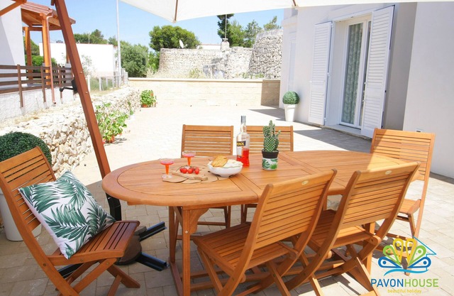 Neues Haus 80 Meter vom Meer entfernt, 3 km von den Stränden von Torre San Giovanni Ugento