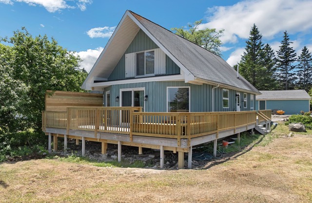 NEW! Waterfront Retreat with Stunning Views