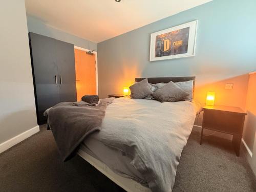 Newcastle Quayside Apartment -Sleeps 4 - Parking