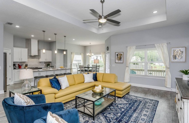 Newer Home In Gulf Breeze with Relaxing, Comfortable Living Area and Large Covered Patio and Garage