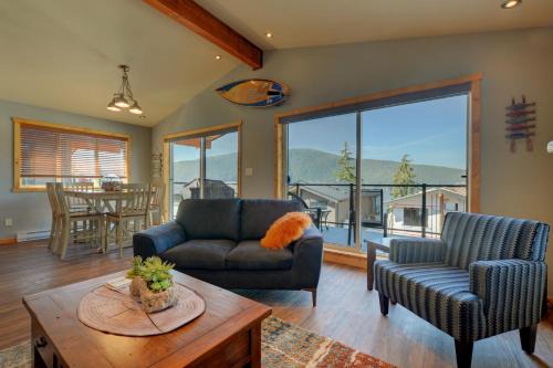 Newfie Seaside Retreat