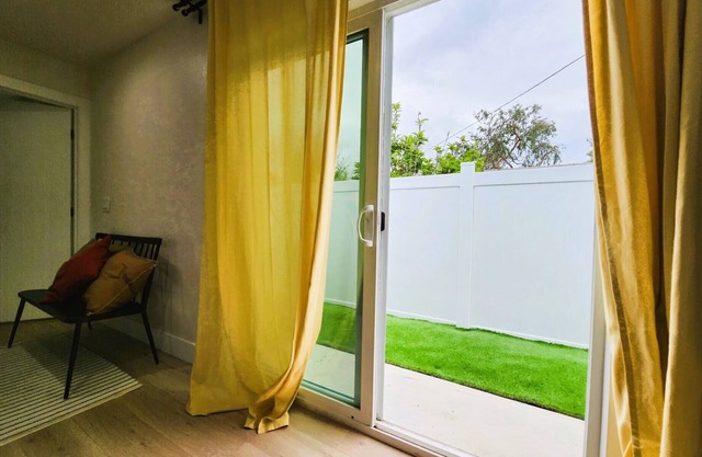 Newly 2BR/2BA min to Disneyland & hot attractions