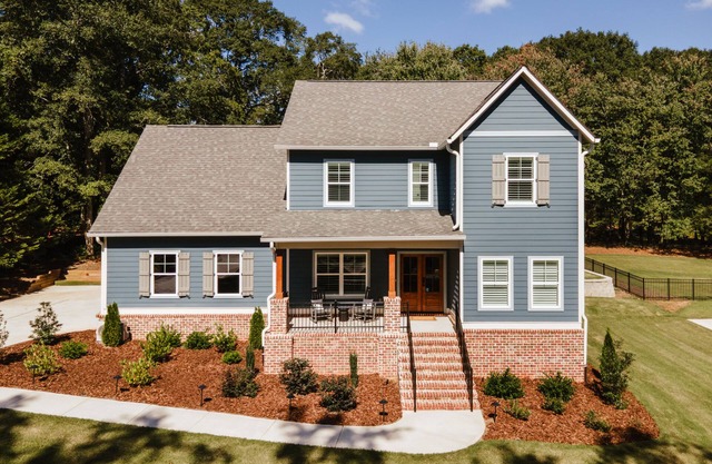 Newly Built 5BR/5.5 BR, 6 Miles to UGA, Fire Pit