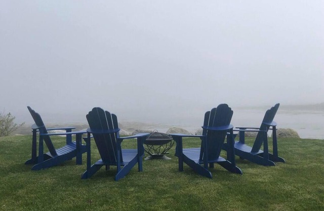 Neues Angebot - nur gebaut! Direkt am Strand / Ocean Front Executive Cottage in der Nähe von Hubbards