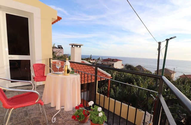 NEW Villa Garden 150m from Beach Nothing far away!