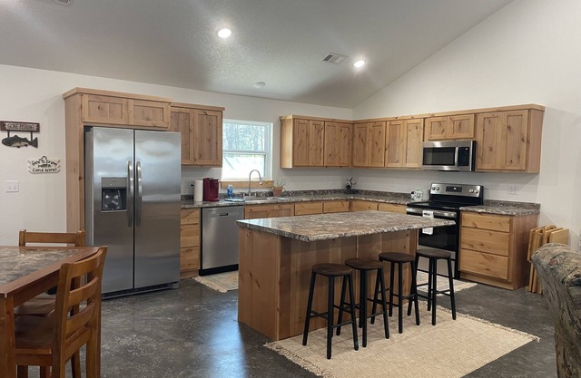 Newly built home, Devils Fork- Greers Ferry Lake