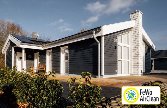 Neu erbautes Ferienhaus in perfekter Lage mit Kamin, Sauna, Whirlpool