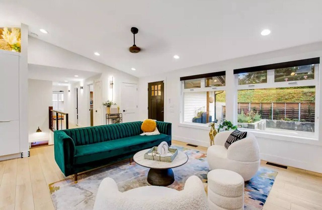Newly Listed! Rare Modern Luxury in Milton