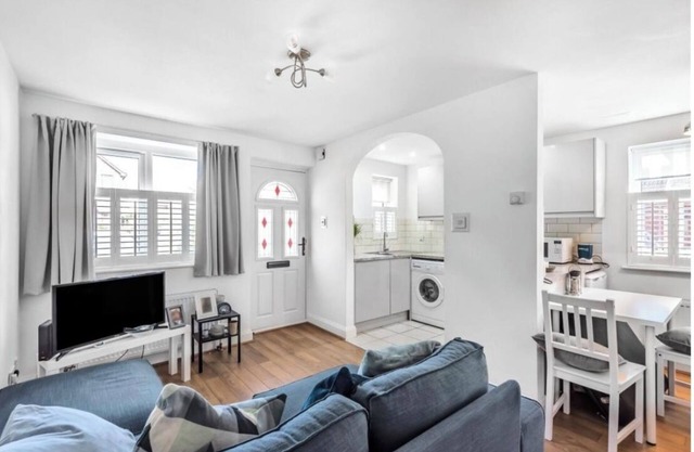 Newly refurbished house with driveway