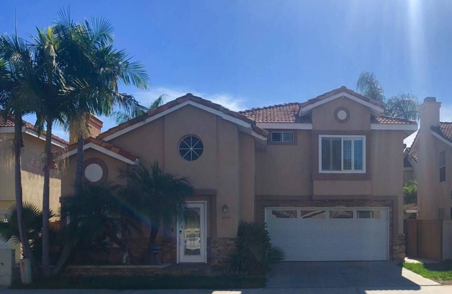 Casa espaciosa recientemente remodelada y familiar en la hermosa Laguna Niguel