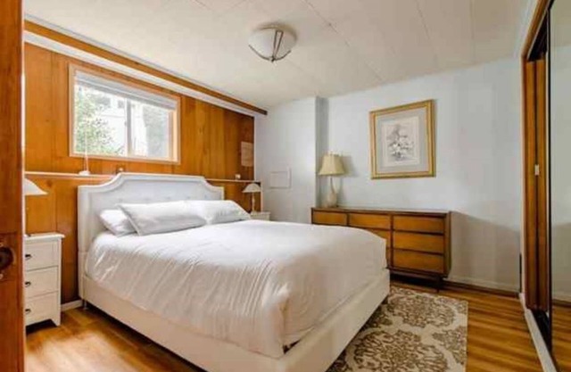 Neu renoviert und eingerichtetes Haus mit 100% Privatsphäre.