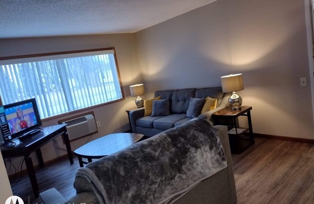 Newly Remodeled Fully Furnished Apartment Laurel