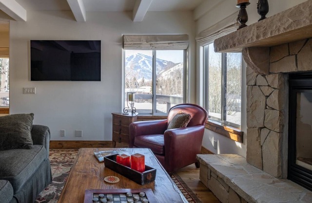 Neu renovierte Luxus-Ferienwohnung mit einem Schlafzimmer