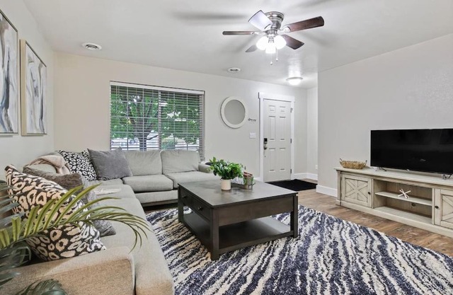 Newly Remodeled Private Home in Boise - Meridian