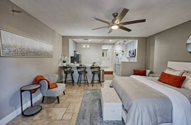 Newly Remodeled Studio in Livermore with Hot Tub