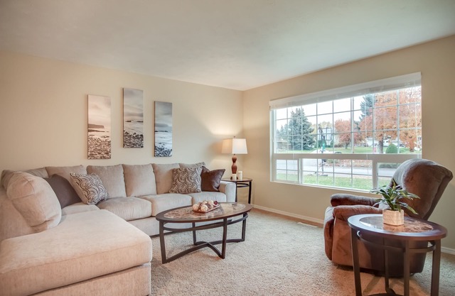 Neu renovierte Wohnung mit Garten & Air Hockey, in der Nähe von Wandern & Shopping