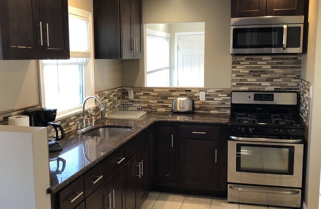Newly Renovated 2 Bedroom House